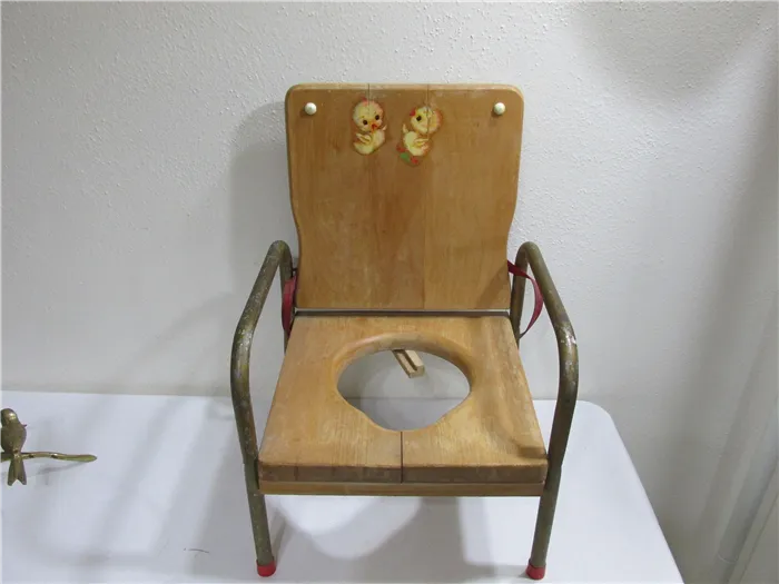 Potty Chair 1940