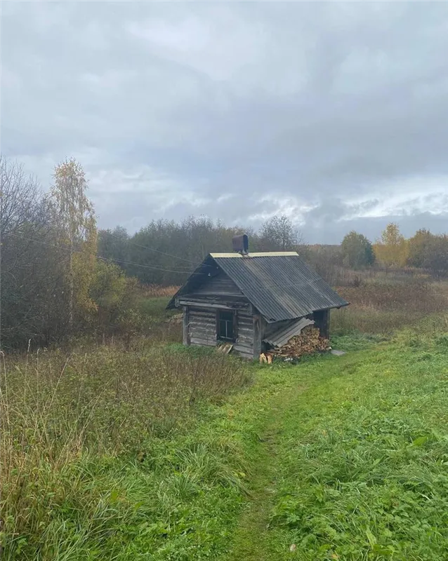 Старая баня по-чёрному